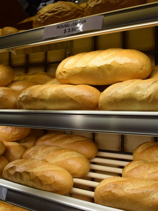 kenosha bakery, kenosha bread, fresh bread kenosha